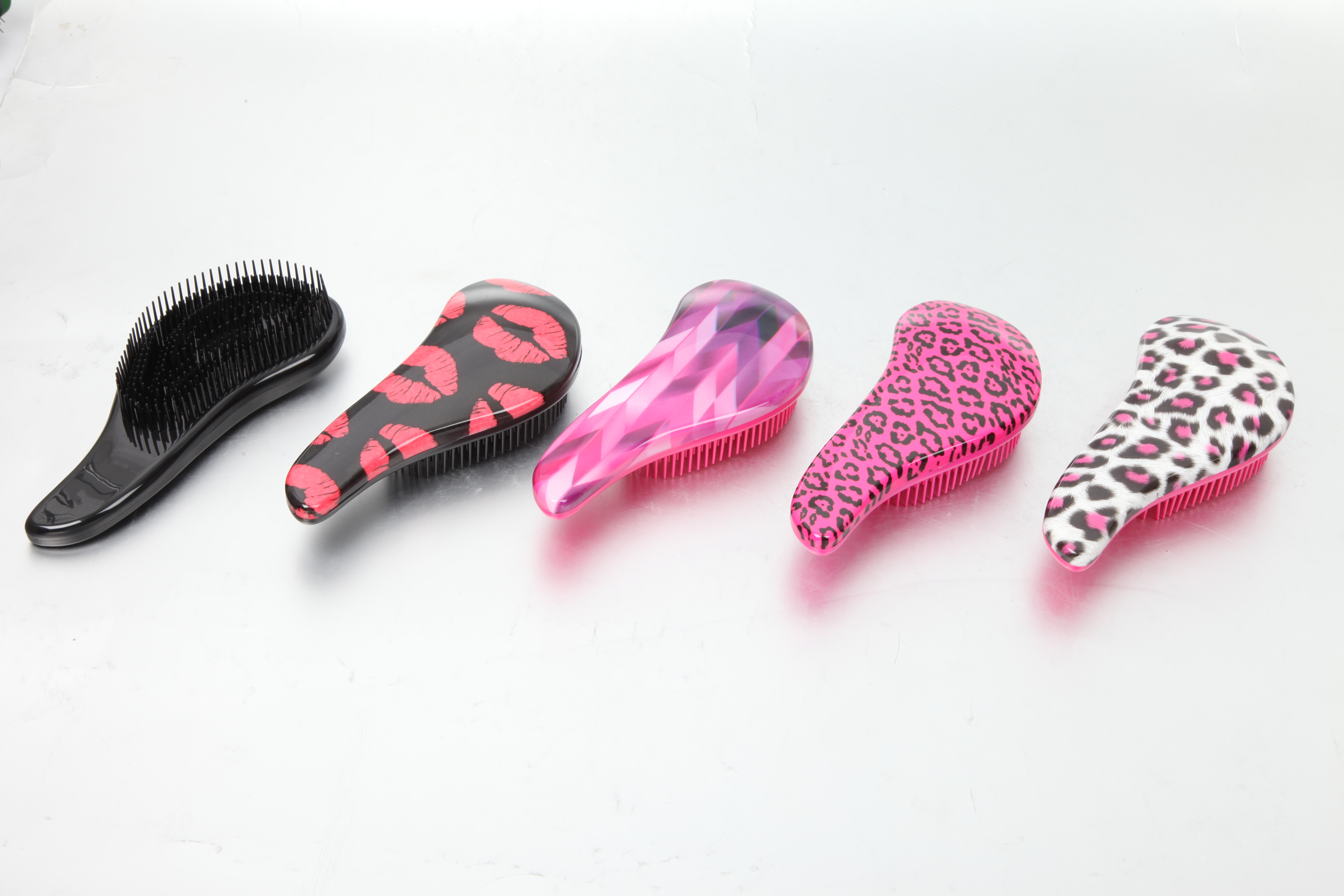 Detangling Brush WDH18 - detangling brush
