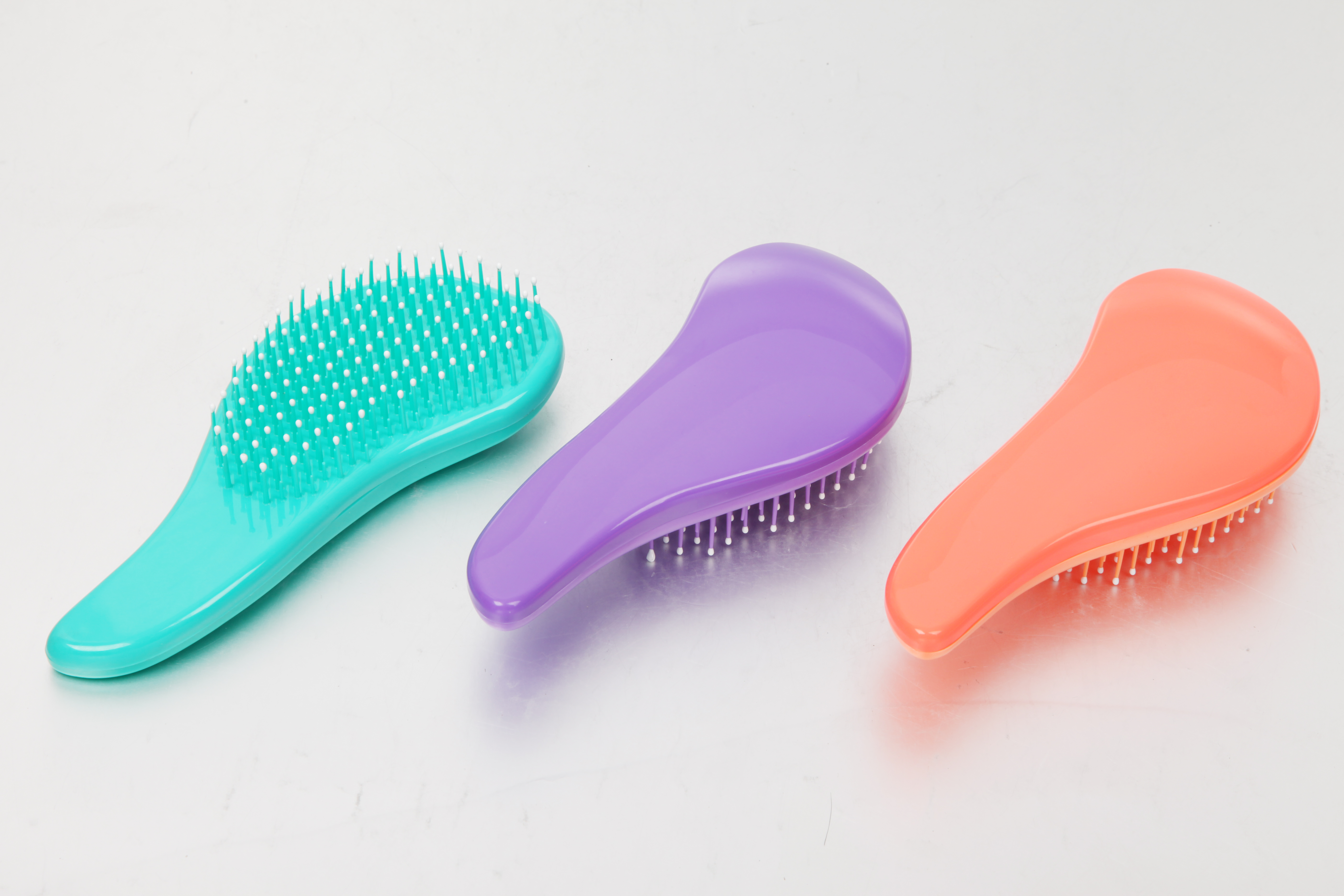 Detangling Brush WDH18 - detangling brush view 3
