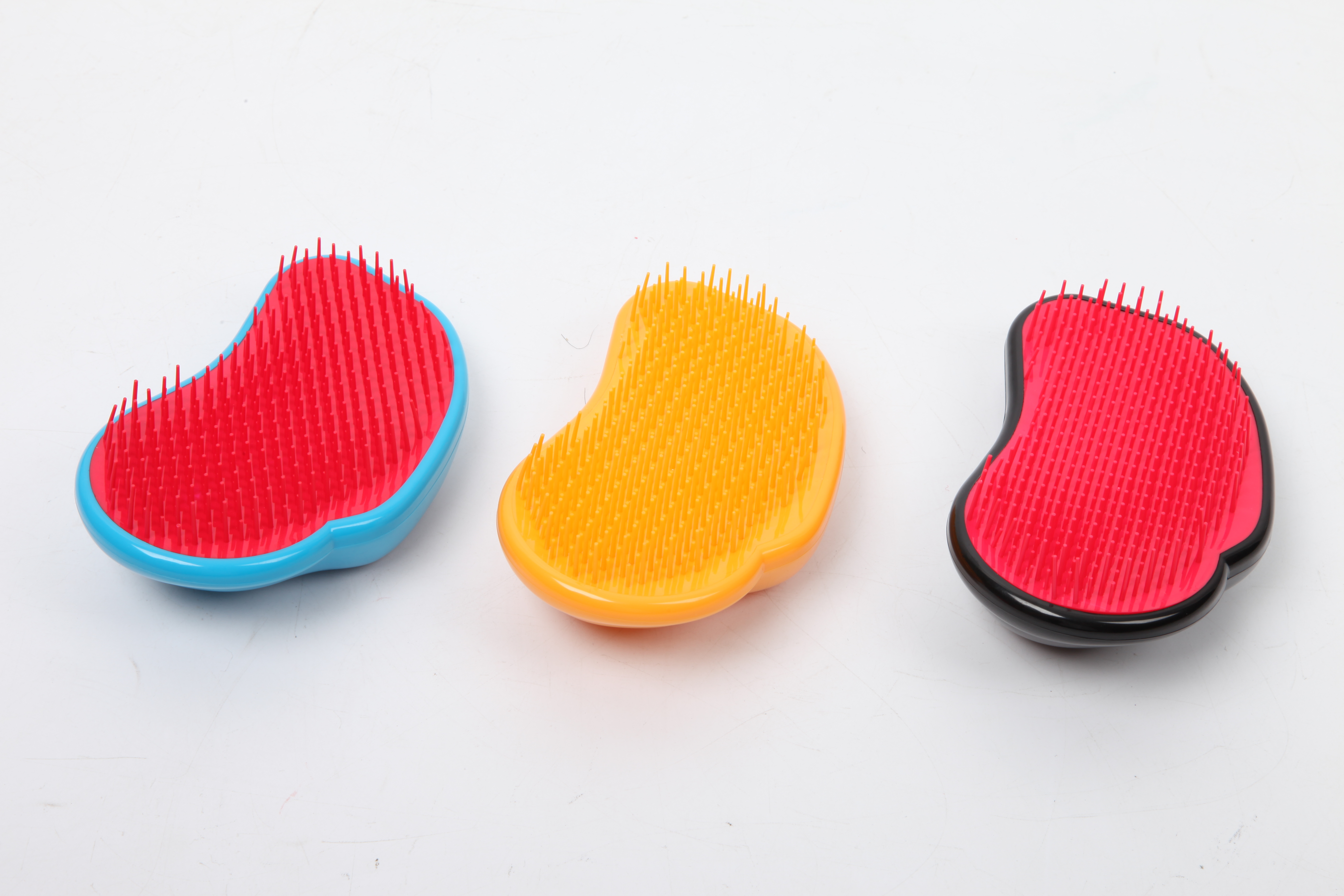 Detangling Brush WDH20 - detangling brush view 2